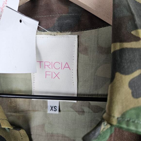 NEW Tricia Fix Upcycled Camo Shirt XS Embroidered Boho Army Teal OOAK NWT - Picture 13 of 15